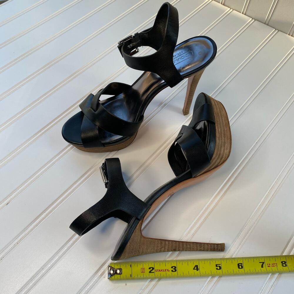 Coach Black Buckle High Heel Pumps Women’s Size 7 - Picture 6 of 7